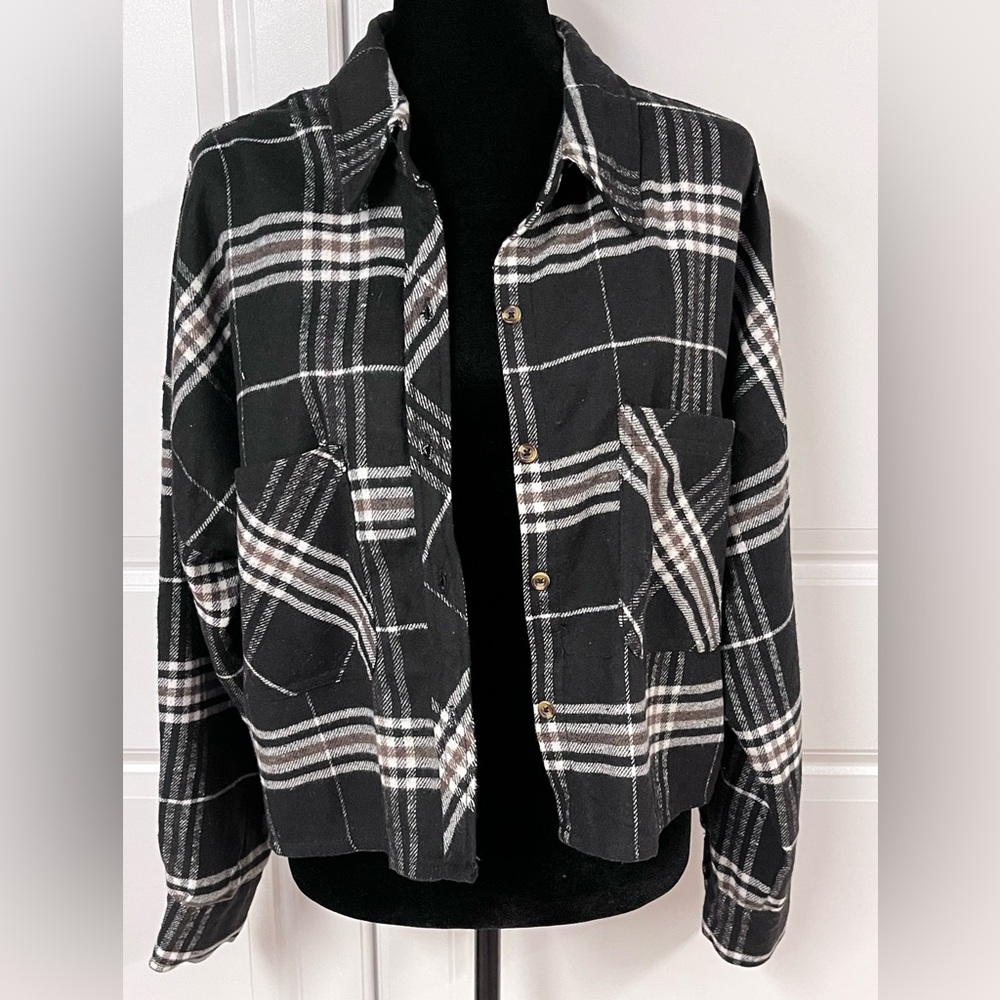 CIsono Short Plaid Flannel Shirt